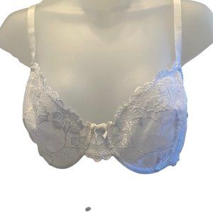 Apt. 9 Bra: Floral Lace Bra - Women's Size 38C White Underwire VGUC